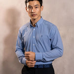 Camisa Performance rayas azul oscuro antiarrugas para hombre marca DANTE tallaje regular fit foto modelo3