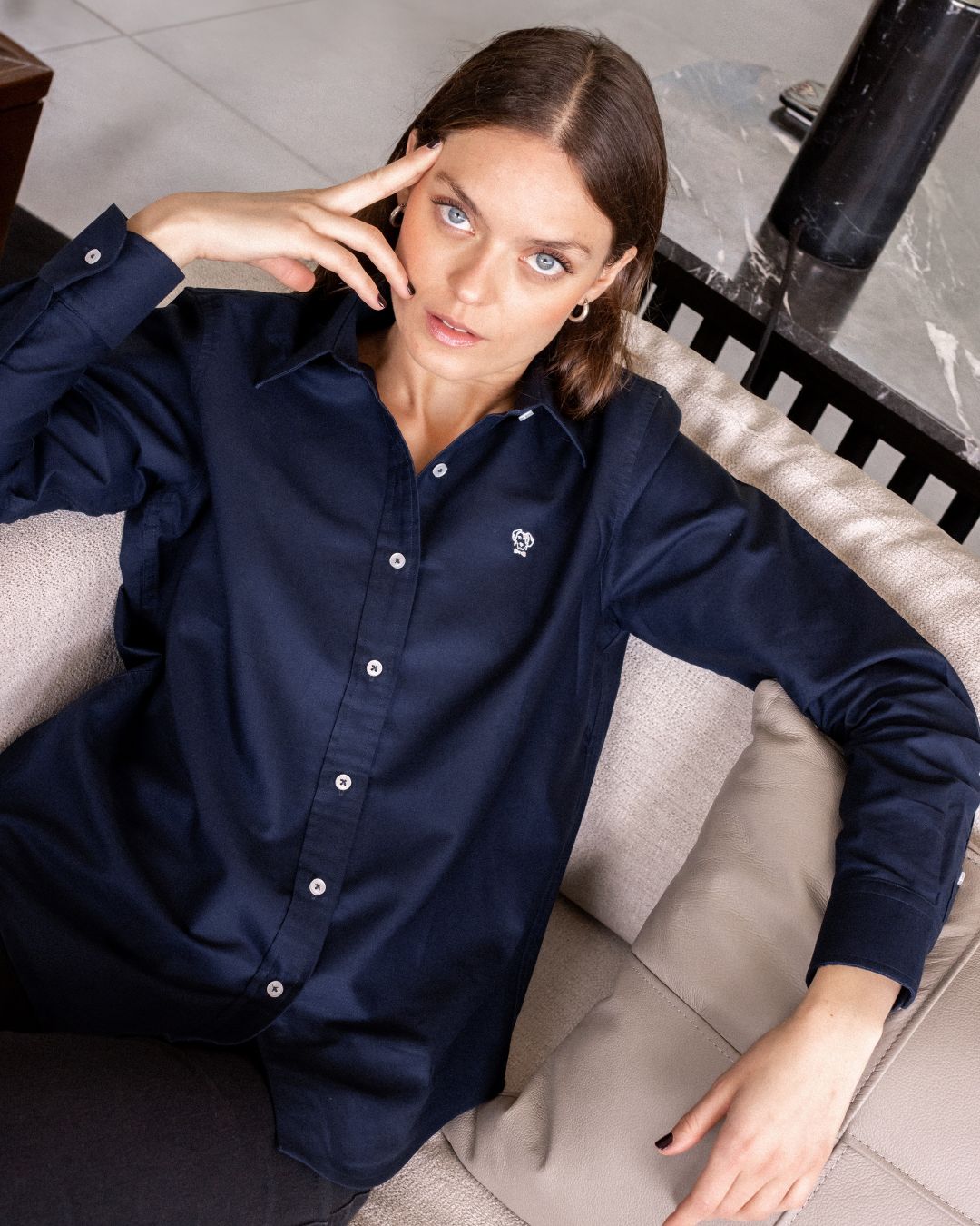 Camisa Antimanchas Oxford de Mujer Azul Navy