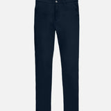 Pantalón performance antimanchas Dark Blue para hombre marca DANTE tallaje regular fit foto mockup