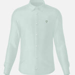 Camisa Performance Verde Sage antiarrugas para hombre marca DANTE tallaje regular fit foto mockup