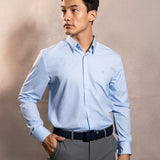 Camisa Performance cuadros azul claro antiarrugas para hombre marca DANTE tallaje regular fit foto modelo2