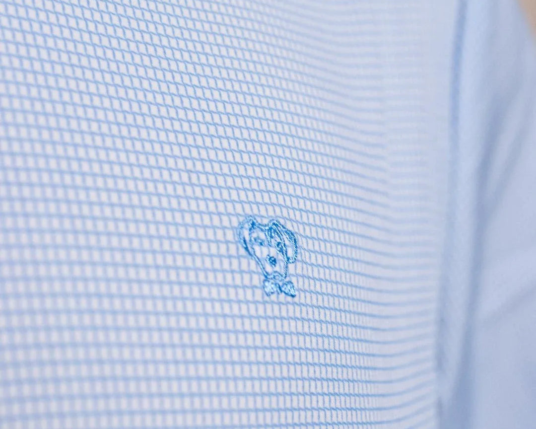 Camisa Performance cuadros azul claro antiarrugas para hombre marca DANTE tallaje regular fit foto tela