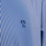 Camisa Performance rayas azul oscuro antiarrugas para hombre marca DANTE tallaje regular fit foto tela