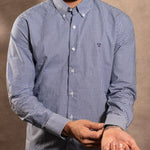Camisa antimanchas Popelina Cuadros Azul Oscuro Berna para hombre marca DANTE tallaje regular fit foto modelo close