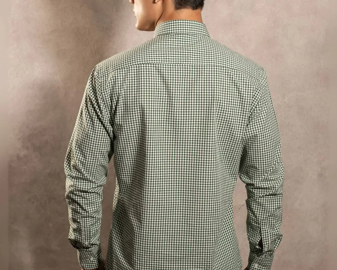 Camisa antimanchas Popelina Cuadros Verde Oscuro Lugano para hombre marca DANTE tallaje regular fit foto espalda
