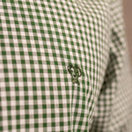 Camisa antimanchas Popelina Cuadros Verde Oscuro Lugano para hombre marca DANTE tallaje regular fit foto tela close