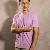 Camiseta antimanchas Lila Blue hombre marca DANTE tallaje regular fit foto modelo