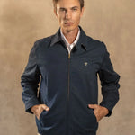 Chaqueta Antimanchas Kyoto Dark Blue para hombre marca DANTE foto modelo 2